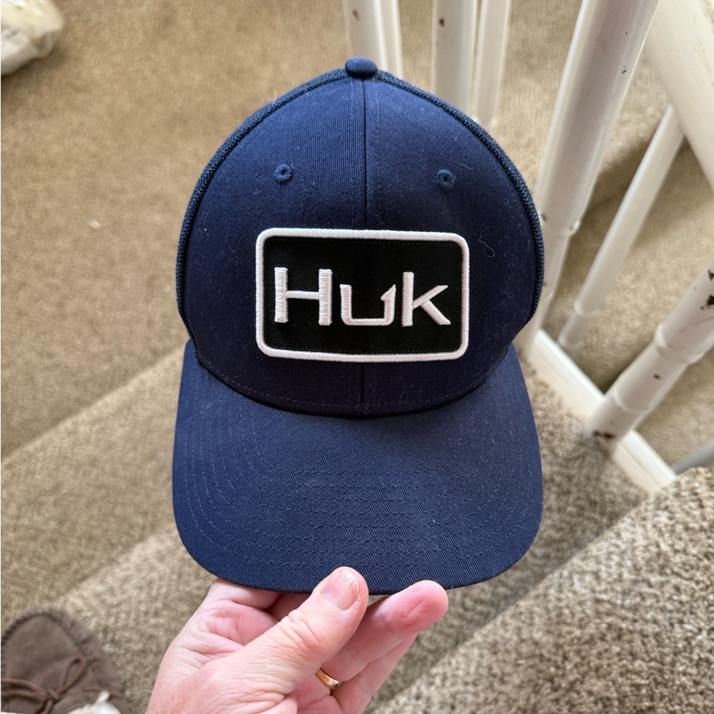Huk Fishing Hat Navy blue A-Flex Performance head wear